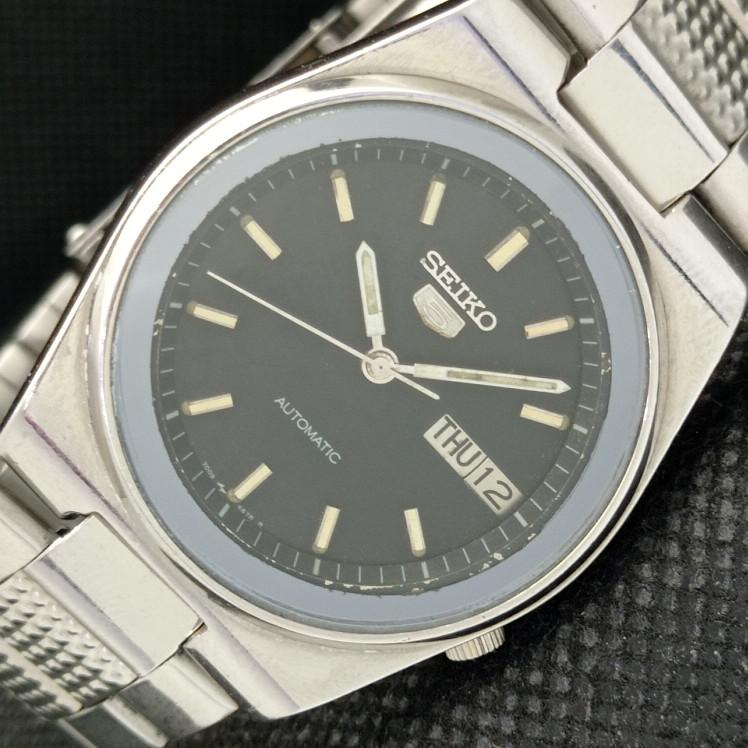 USED VINTAGE SEIKO 5 AUTO 7009A JAPAN MENS ORIGINAL DIAL WATCH 608i-a316933-2 SKU608i-a316933
USED VINTAGE SEIKO 5 AUTO 7009A JAPAN MENS ORIGINAL DIAL WATCH 608i-a316933-2 SKU608i-a316933