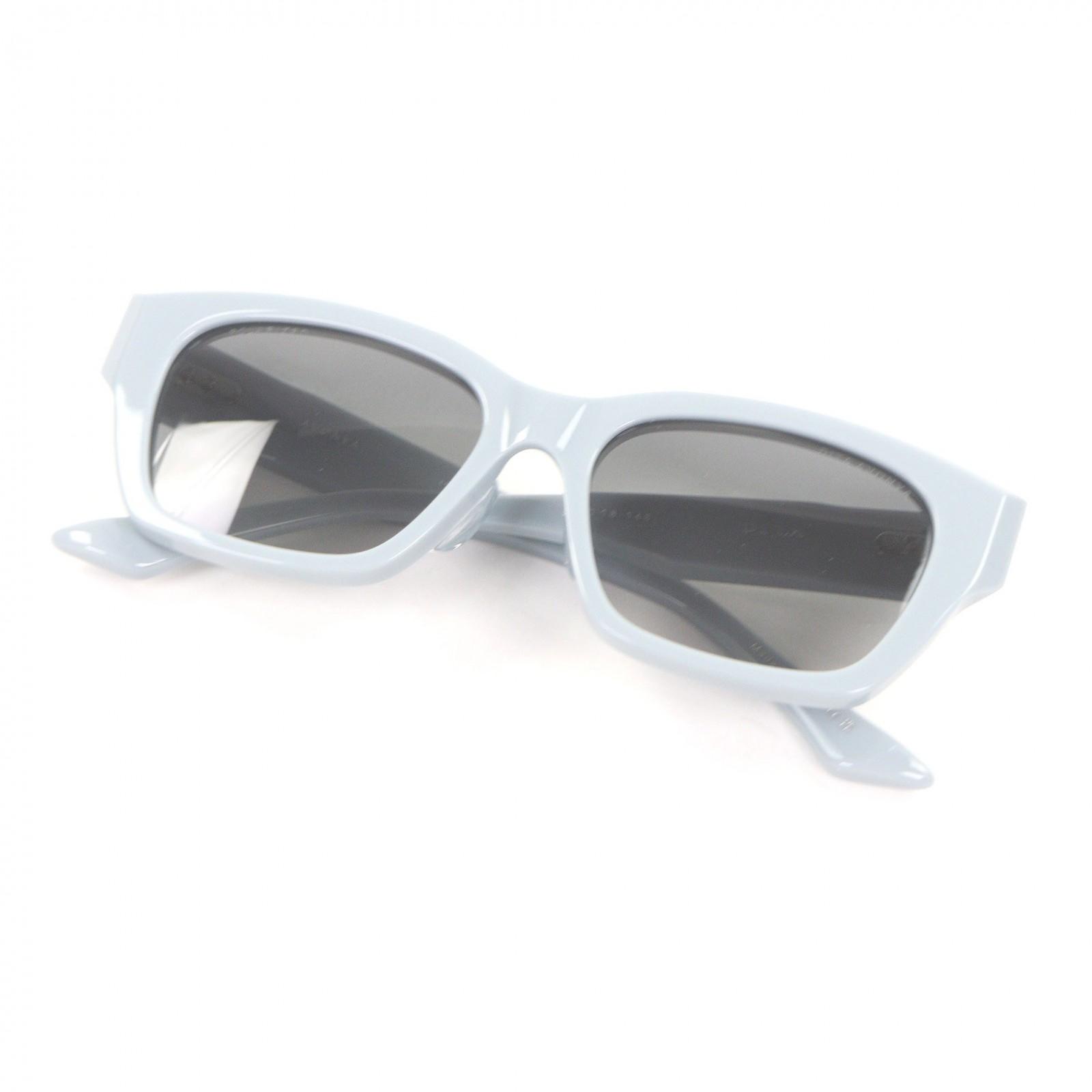 Pristine DITA sunglasses AVONYA Eyewear Blue gray DTS745-A-03AF Used
Pristine DITA sunglasses AVONYA Eyewear Blue gray DTS745-A-03AF Used