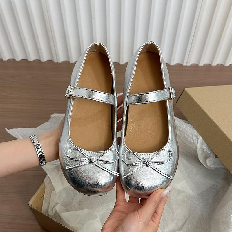 Модная обувь на плоской подошве, женская новая весенне-летняя универсальная, с юбками, повседневные туфли Мэри Джейн 40 серебряный
Модная обувь на плоской подошве, женская новая весенне-летняя универсальная, с юбками, повседневные туфли Мэри Джейн 40 серебряный