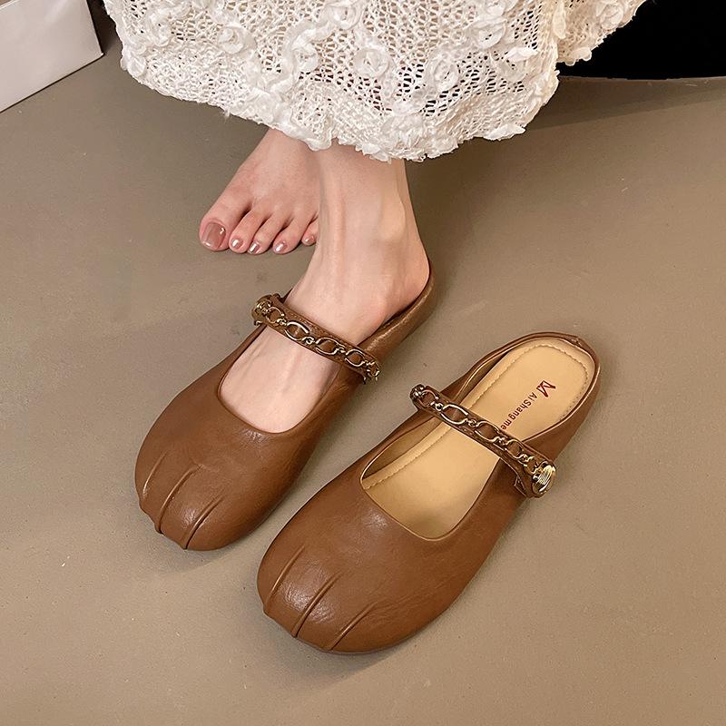 Нишевые баотоу на низком каблуке, шлепанцы-полусабо на одной педали, женские летние новые, для улицы, ленивые плиссированные крутые шлепанцы 40 коричневый
Нишевые баотоу на низком каблуке, шлепанцы-полусабо на одной педали, женские летние новые, для улицы, ленивые плиссированные крутые шлепанцы 40 коричневый