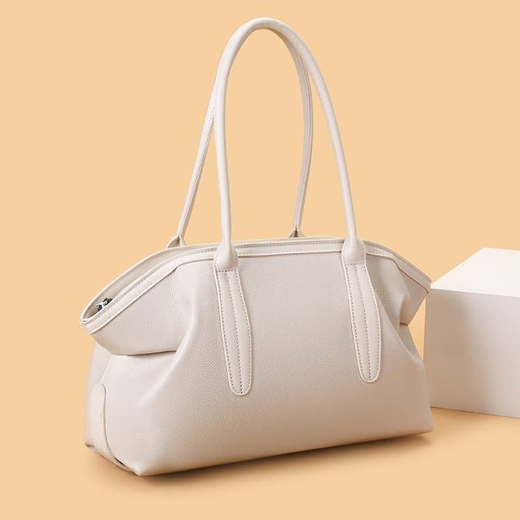Lychee pattern tote bag women s shoulder handbag бежевий
Lychee pattern tote bag women s shoulder handbag бежевий