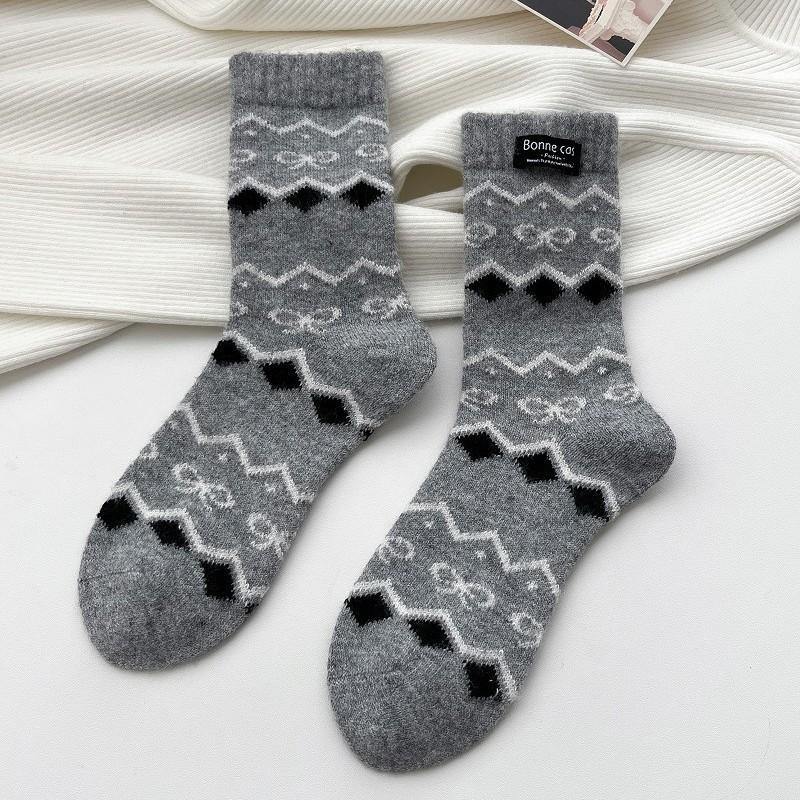 Female Cartoon Puppy Socks with Bow, Grey Mid-calf Socks, Versatile for Winter, Thick Woolen Warm Stockings 1 pair
Female Cartoon Puppy Socks with Bow, Grey Mid-calf Socks, Versatile for Winter, Thick Woolen Warm Stockings 1 pair