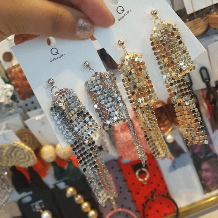 Korean Trendy Metal Sequin Goddess Dangle Earrings - Versatile Fashion Accessories
Korean Trendy Metal Sequin Goddess Dangle Earrings - Versatile Fashion Accessories