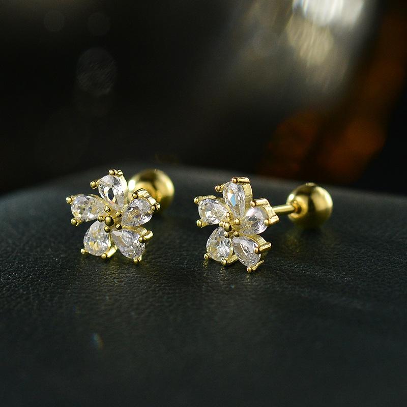 925 Sterling Silver Inlaid Zircon Snowflakes Stud Earrings for Women Fashion Earrrings Jewerly Wedding Gift Sparkling Ear Studs золотой
925 Sterling Silver Inlaid Zircon Snowflakes Stud Earrings for Women Fashion Earrrings Jewerly Wedding Gift Sparkling Ear Studs золотой