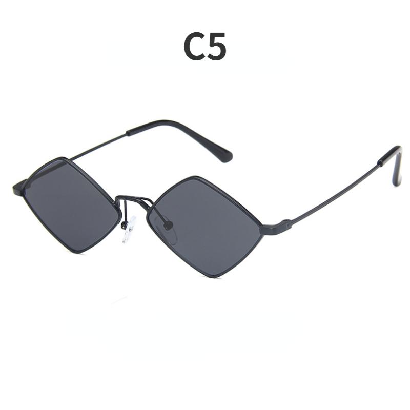 Нові модні діамантові сонцезахисні окуляри з нерегулярними лінзами Ocean для унісекс-стилю TikTok
Нові модні діамантові сонцезахисні окуляри з нерегулярними лінзами Ocean для унісекс-стилю TikTok