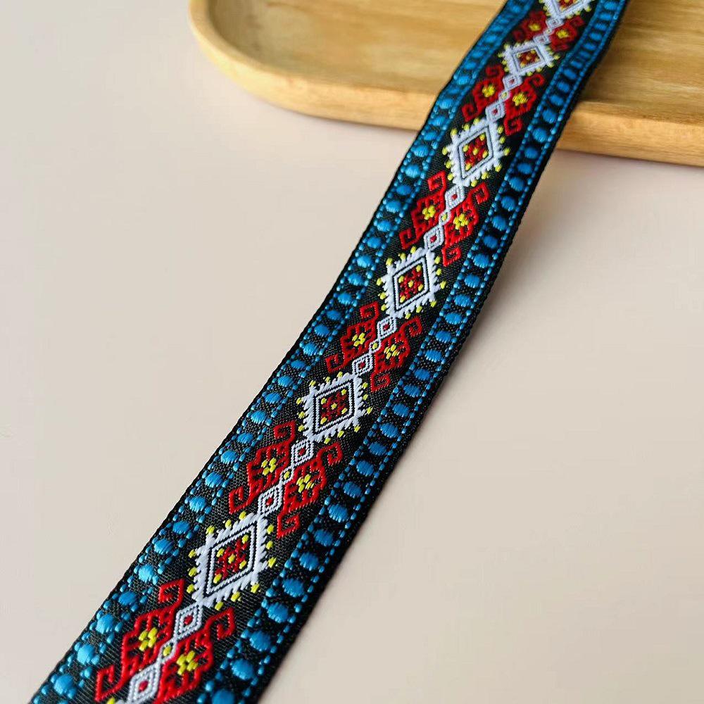 Етнічна мереживна жакардова стрічка для аксесуарів для дому, шириною 3 см, SH-9813
Етнічна мереживна жакардова стрічка для аксесуарів для дому, шириною 3 см, SH-9813