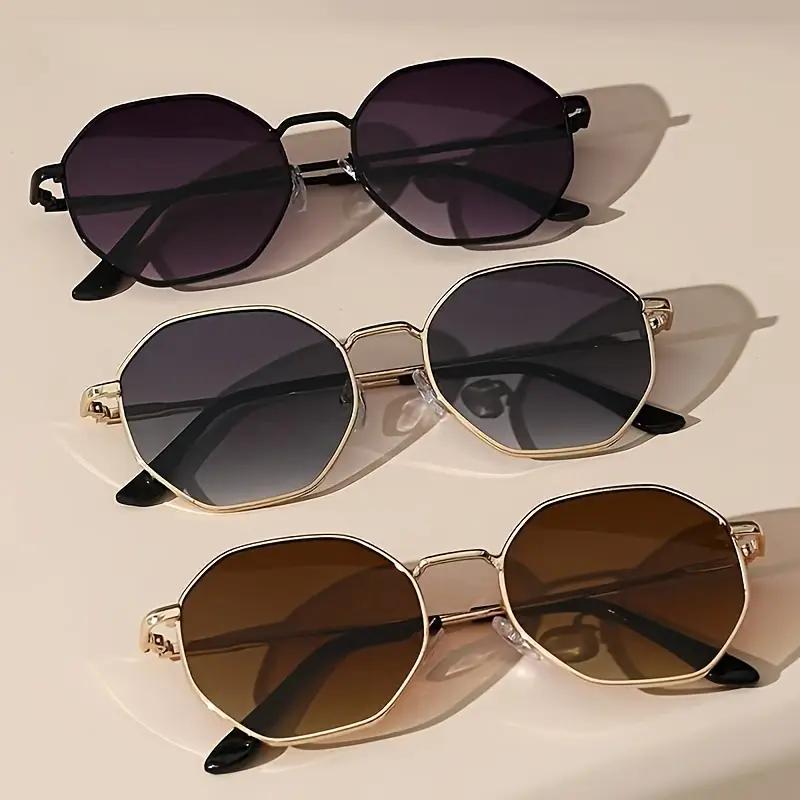 3Pcs Metal Round Frame Y2K Street Style, Lightweight, Fashionable and Simple Design, Suitable for Sports and Leisure Wear
3Pcs Metal Round Frame Y2K Street Style, Lightweight, Fashionable and Simple Design, Suitable for Sports and Leisure Wear