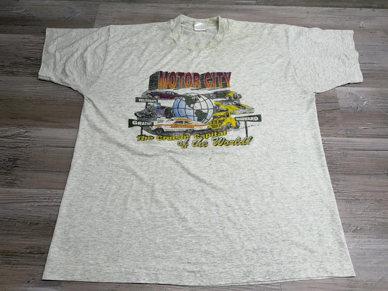 Vintage Detroit Motor City T-Shirt Classic Cars Cruisin Single Stitch Faded XL L
Vintage Detroit Motor City T-Shirt Classic Cars Cruisin Single Stitch Faded XL L