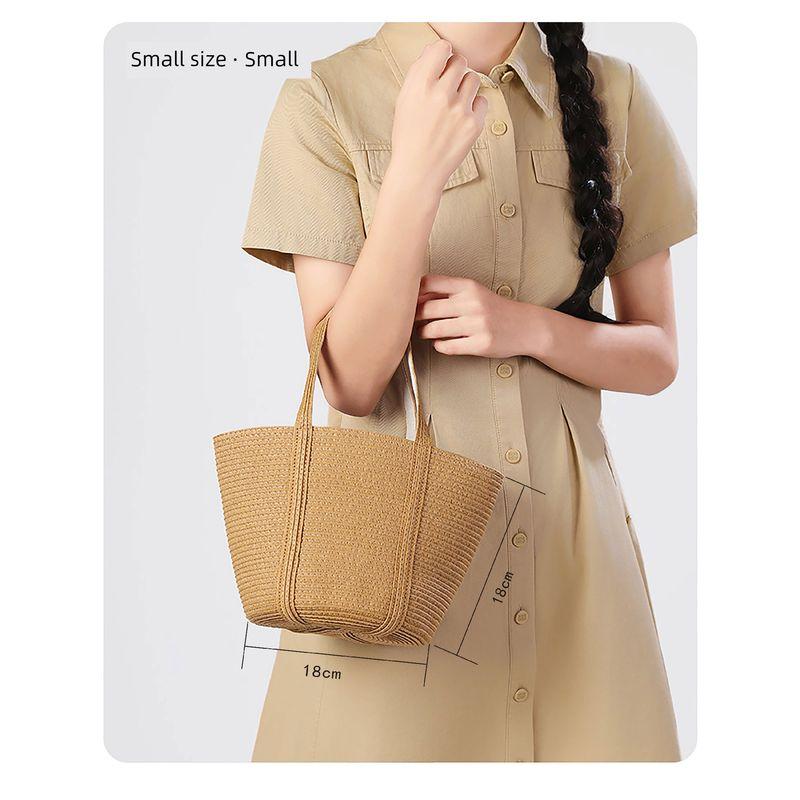 Japanese Style Non-Printed Woven Bag Shoulder Paper Woven Bag Women s Work Clothing Straw Tote Bag Large Capacity Beach Hand-Woven Bag Women Light Brown small
Japanese Style Non-Printed Woven Bag Shoulder Paper Woven Bag Women s Work Clothing Straw Tote Bag Large Capacity Beach Hand-Woven Bag Women Light Brown small