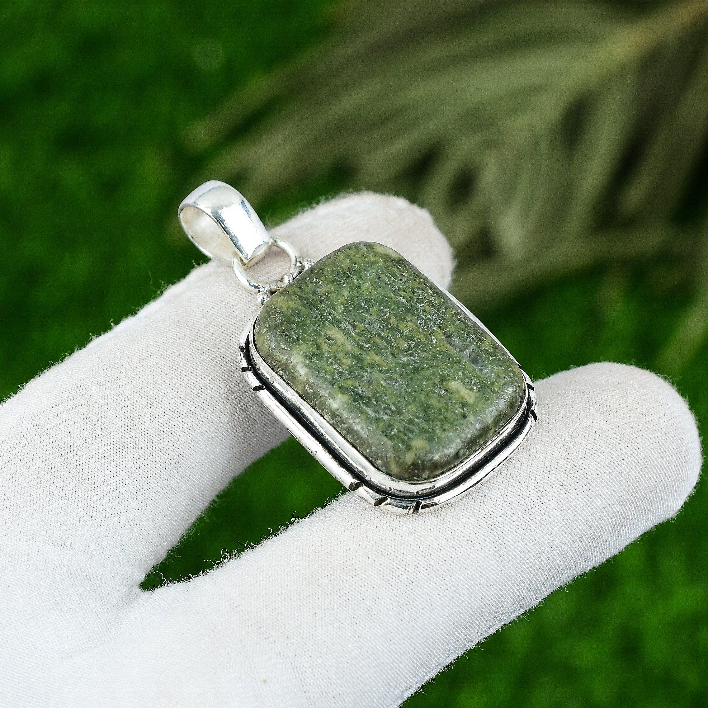 Radiant Gogunjula Stone 925 Silver Bezel Wedding Birthday Boho Pendant Jewelry
Radiant Gogunjula Stone 925 Silver Bezel Wedding Birthday Boho Pendant Jewelry