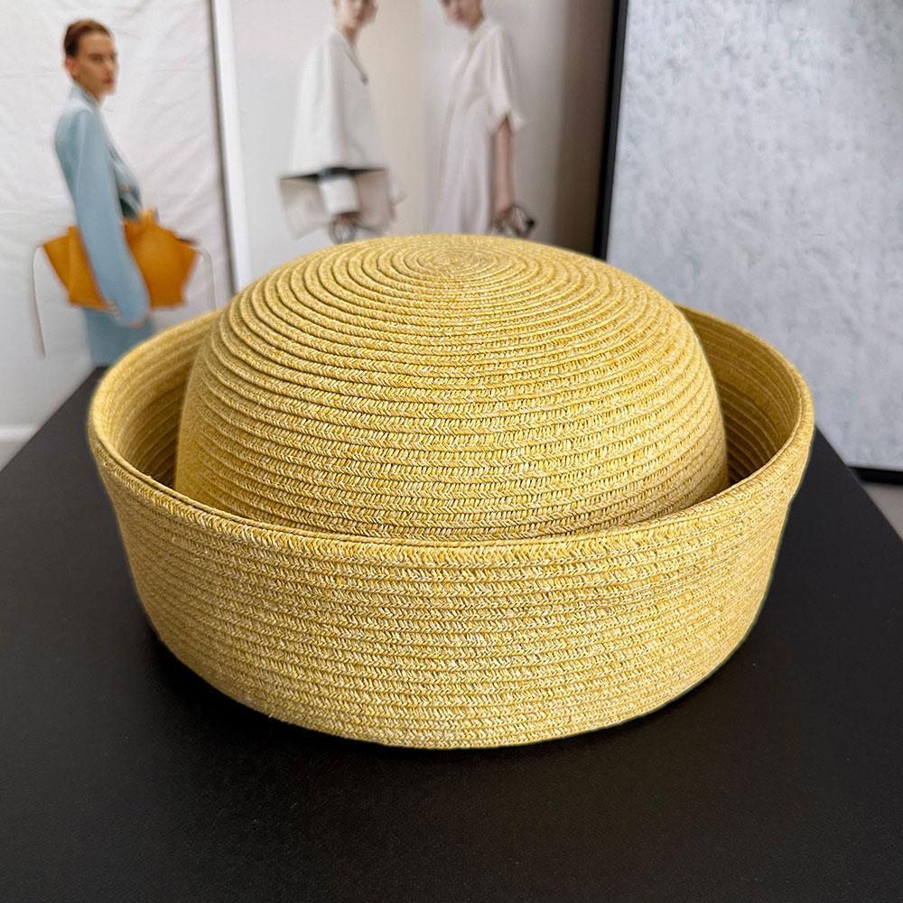 INS Blogger Fashion Medicine Box Hat For Women Summer Straw Hat Dome Pillbox Hat Sun Protection Hat Beach Accessories 54-58cm
INS Blogger Fashion Medicine Box Hat For Women Summer Straw Hat Dome Pillbox Hat Sun Protection Hat Beach Accessories 54-58cm