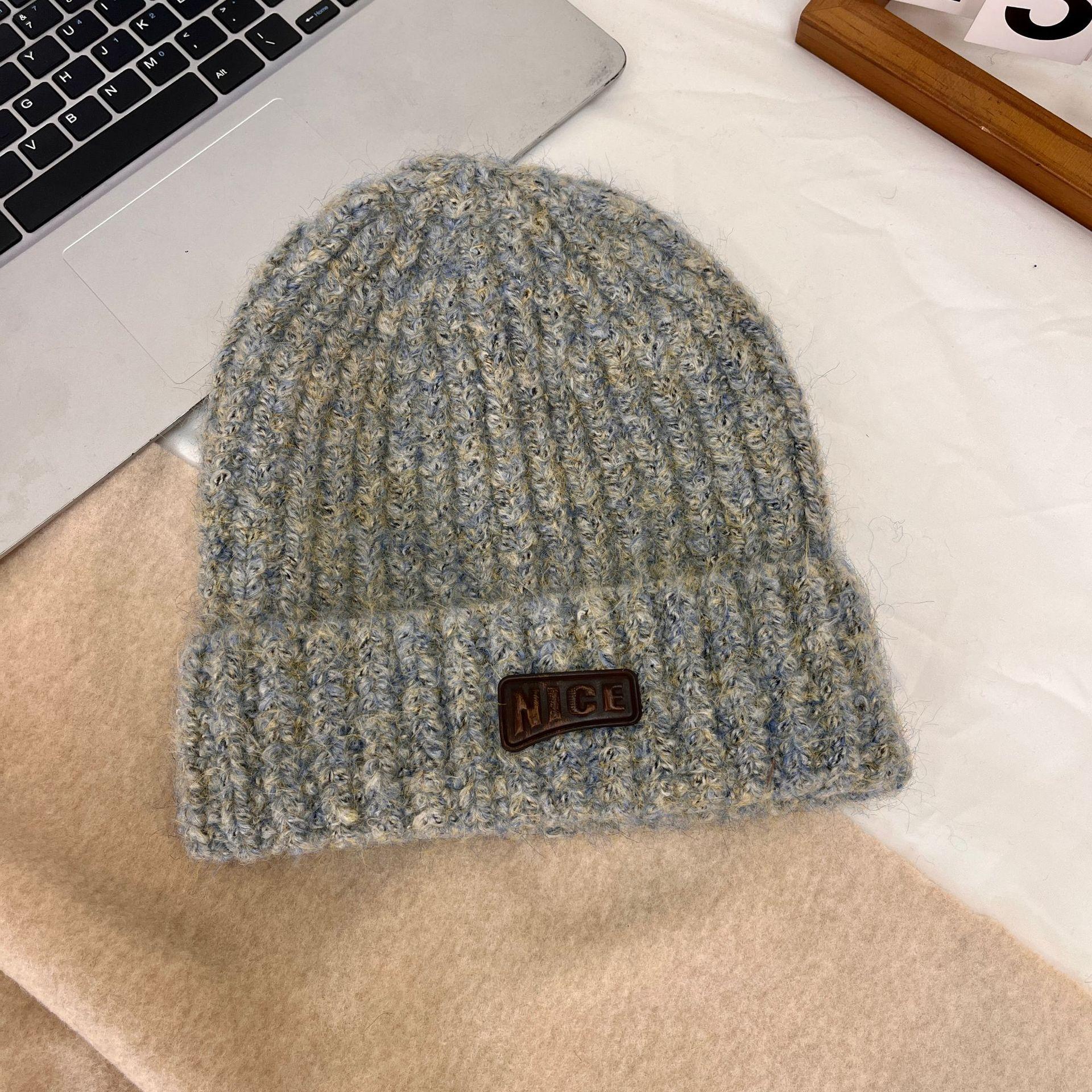 Cute and sweet knitted hat new cloth label hat women s autumn and winter warm thick wool hat versatile cold hat men M(56-58cm) сірий колір
Cute and sweet knitted hat new cloth label hat women s autumn and winter warm thick wool hat versatile cold hat men M(56-58cm) сірий колір