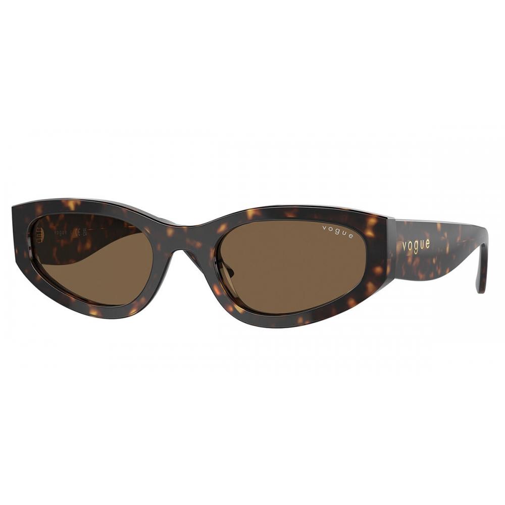 Сонцезахисні окуляри Vogue Eyewear для жінок Vo5585s W65673 Dark Tortoise/54-22-140
Сонцезахисні окуляри Vogue Eyewear для жінок Vo5585s W65673 Dark Tortoise/54-22-140