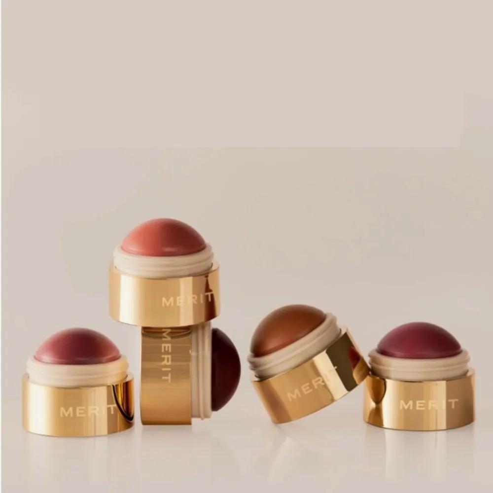 Merit Plush Balm Cream Blusher 9g All Colors Beverly Hills
Merit Plush Balm Cream Blusher 9g All Colors Beverly Hills