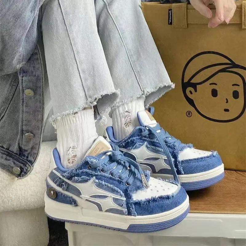 Модная джинсовая пара спортивной обуви, универсальная повседневная одежда, парусиновая обувь 2024 40 синий
Модная джинсовая пара спортивной обуви, универсальная повседневная одежда, парусиновая обувь 2024 40 синий