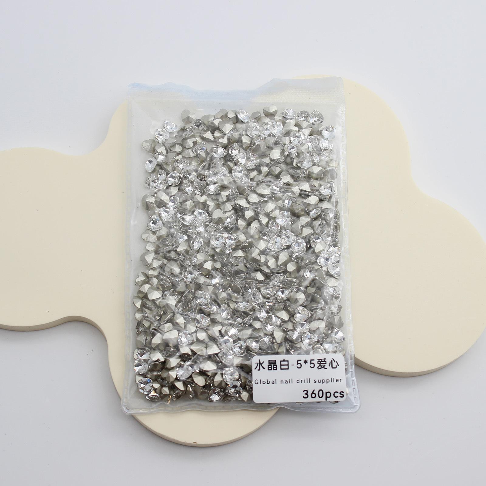 Целая упаковка из 360 белых заостренных нижних бриллиантов, размер «Водяная капля любви», прозрачные бриллианты, украшения для нейл-арта, смешанная партия
Целая упаковка из 360 белых заостренных нижних бриллиантов, размер «Водяная капля любви», прозрачные бриллианты, украшения для нейл-арта, смешанная партия
