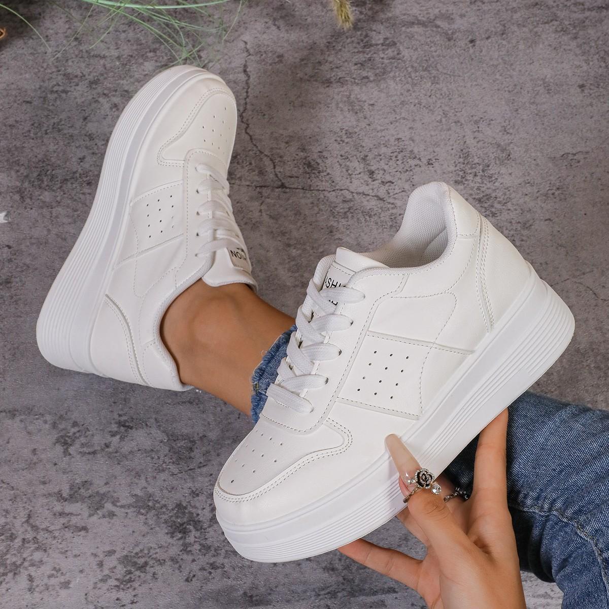 Little white shoes 2025 new thick baseplate shoes lace-up low-top large-size fashion sports and leisure single shoes women 42 білий
Little white shoes 2025 new thick baseplate shoes lace-up low-top large-size fashion sports and leisure single shoes women 42 білий