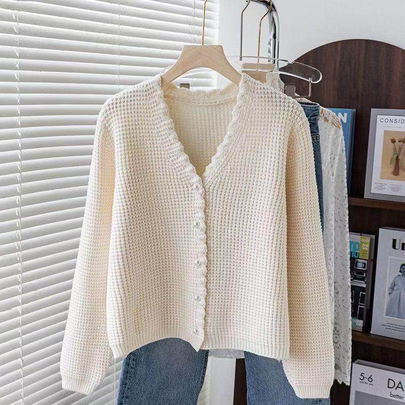 Autumn and winter knitted cardigan short sweater women s coat new wear chic top trendy S/75-90
Autumn and winter knitted cardigan short sweater women s coat new wear chic top trendy S/75-90