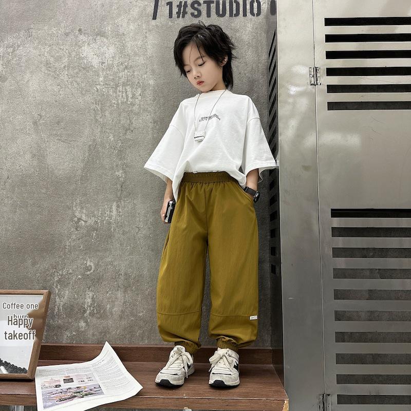 Kids Korean Style Quick-Dry Patchwork Joggers - Breathable, Thin, Anti-Mosquito Pants for Boys & Girls. 90 cm
Kids Korean Style Quick-Dry Patchwork Joggers - Breathable, Thin, Anti-Mosquito Pants for Boys & Girls. 90 cm