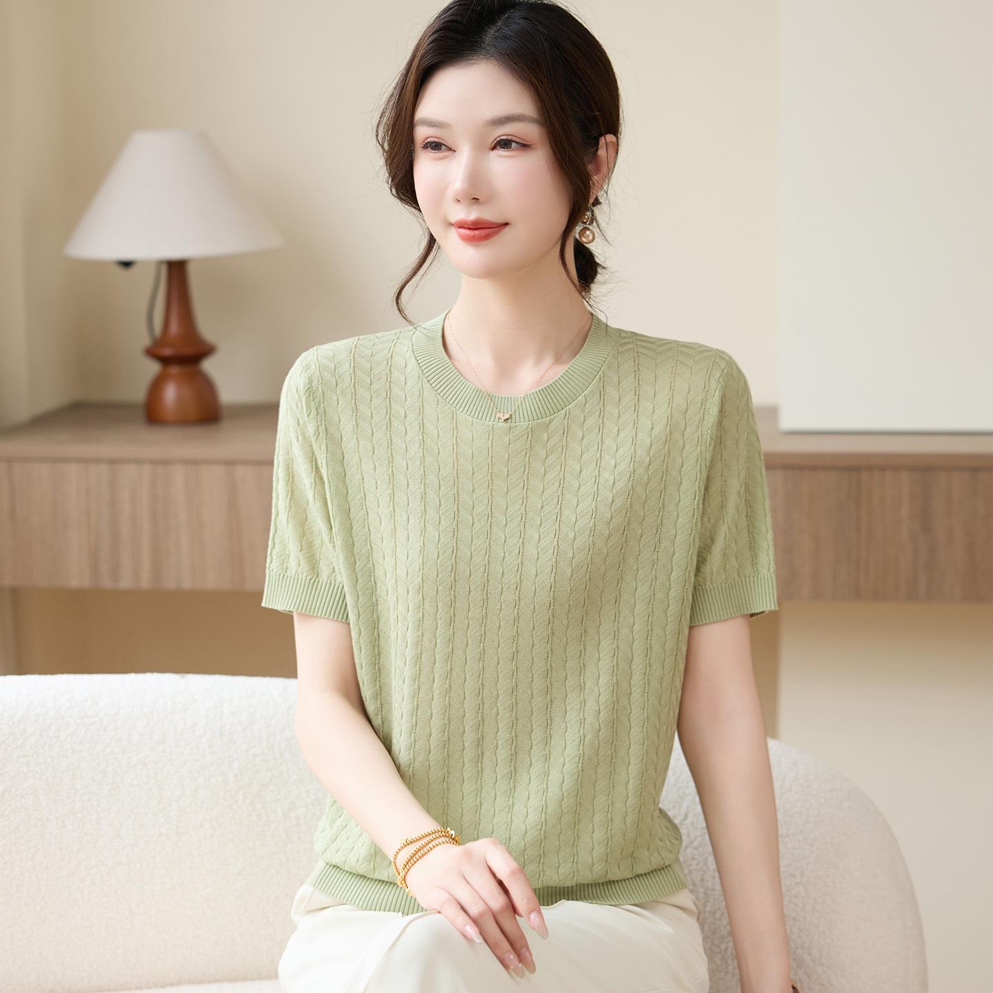 Mom s Stylish Ice Silk Short Sleeve Top - 2026 Edition for Middle-Aged & Elderly Women, Perfect for Mother s Day, Round Neck T-Shirt L (recommended 80-100 jin) зелений
Mom s Stylish Ice Silk Short Sleeve Top - 2026 Edition for Middle-Aged & Elderly Women, Perfect for Mother s Day, Round Neck T-Shirt L (recommended 80-100 jin) зелений