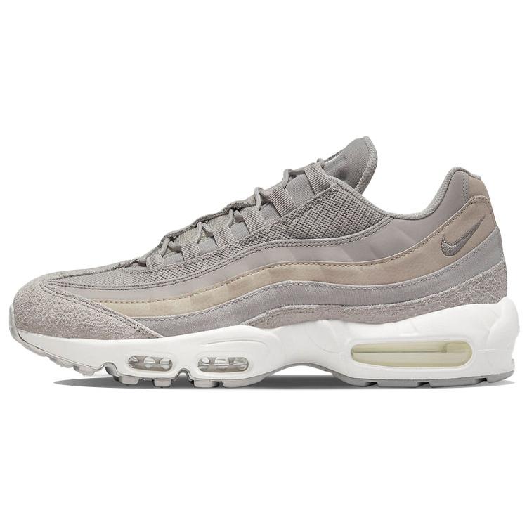 Nike Air Max 95 Se Cobblestone DV2218-001 45
Nike Air Max 95 Se Cobblestone DV2218-001 45