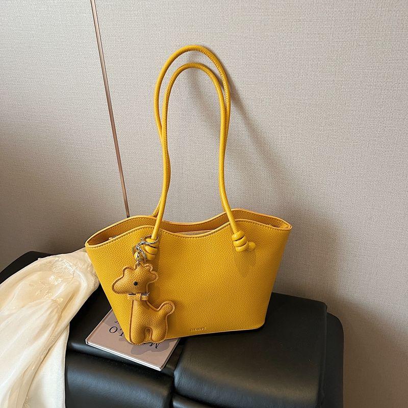 Fancy Fashion Large Capacity Bag for Women 2025 New Arrival Easiest for Match Shoulder Underarm Bag Commuter Hand-Carrying Bag Bucket Bag Turmeric
Fancy Fashion Large Capacity Bag for Women 2025 New Arrival Easiest for Match Shoulder Underarm Bag Commuter Hand-Carrying Bag Bucket Bag Turmeric