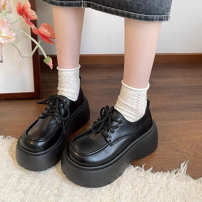 Корейская версия женских туфель на платформе-маффине, увеличивающих рост, женские весенние новые универсальные туфли на шнуровке в стиле ретро, британский стиль, туфли для юбки 40 матовый черный