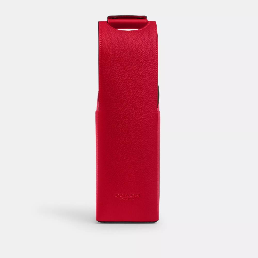 Coach Wine Carrier Bold Red
Coach Wine Carrier Bold Red