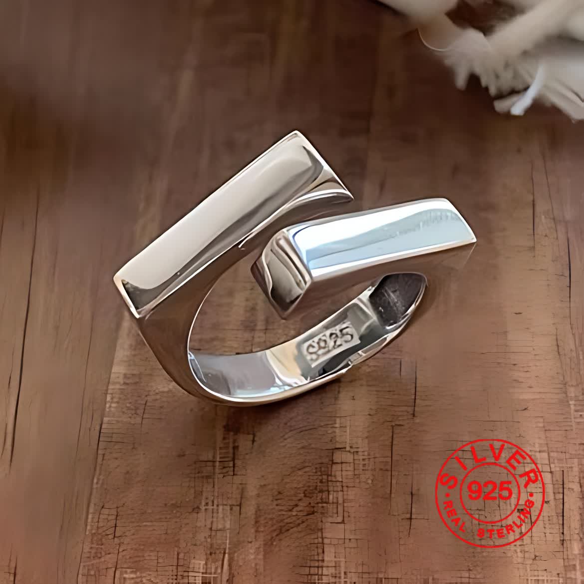 BF CLUB Silver Color Hug Rings for Women Fashion Geometric Handmade Irregular Vintage Fine Jelwery Ring Party Christmas Gift
BF CLUB Silver Color Hug Rings for Women Fashion Geometric Handmade Irregular Vintage Fine Jelwery Ring Party Christmas Gift