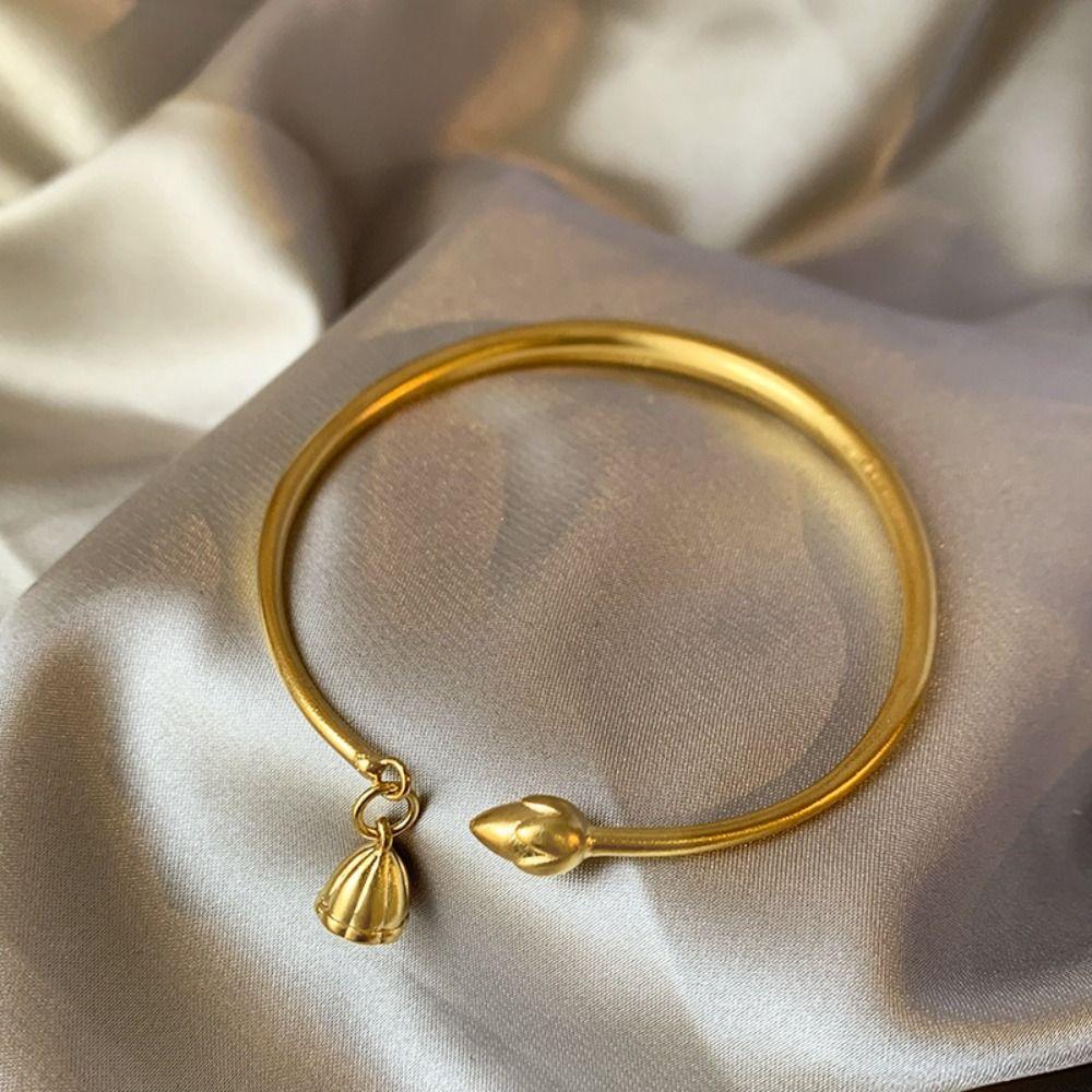 Vintage Lotus Open Bracelet Luxury Antique Bracelet Exquisite Golden Bangle Girl золотистый
Vintage Lotus Open Bracelet Luxury Antique Bracelet Exquisite Golden Bangle Girl золотистый