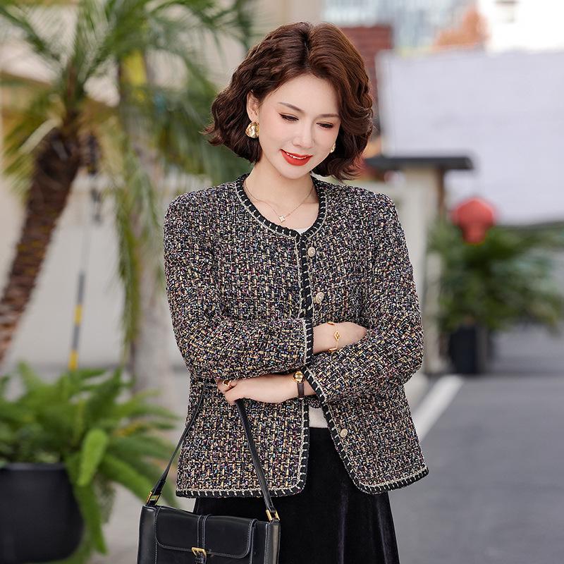Luxury Style Short Casual Jacket for Women Aged 40-60 XL (recommended 48-55 kg)
Luxury Style Short Casual Jacket for Women Aged 40-60 XL (recommended 48-55 kg)
