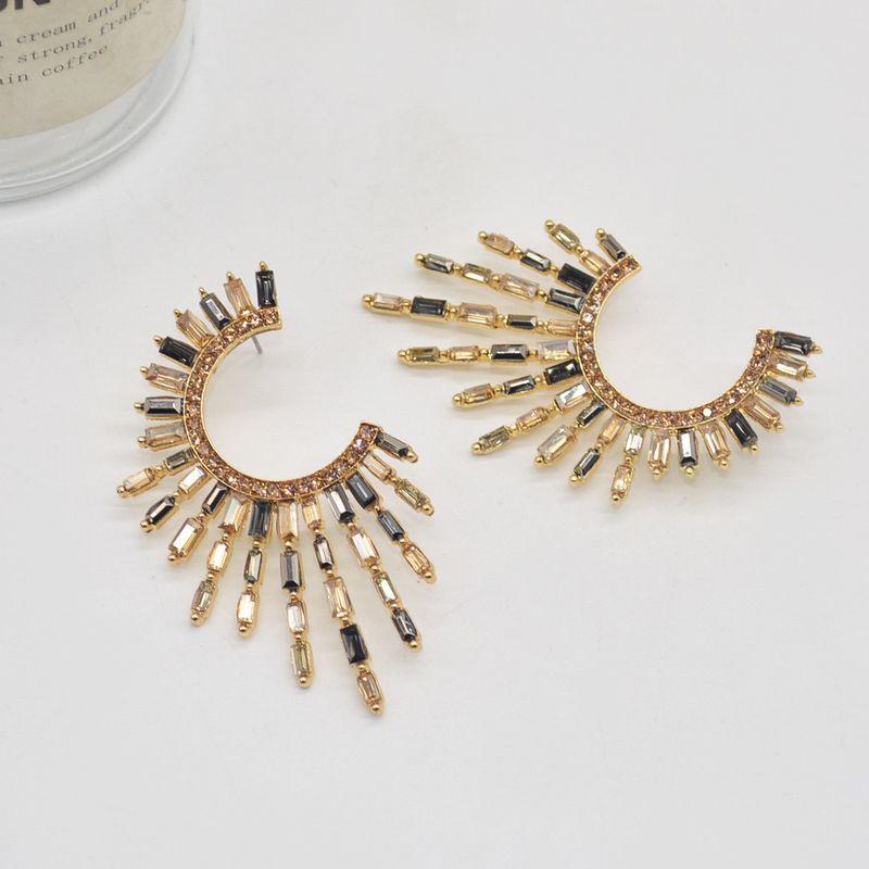 Vintage Lady Style Rhinestone C-Shaped Sunflower Earrings, Exaggerated Design, Non-Pierced, Light Luxury Silver Needle Earrings/Ear Clips Black Gold Steel Needle Earrings
Vintage Lady Style Rhinestone C-Shaped Sunflower Earrings, Exaggerated Design, Non-Pierced, Light Luxury Silver Needle Earrings/Ear Clips Black Gold Steel Needle Earrings