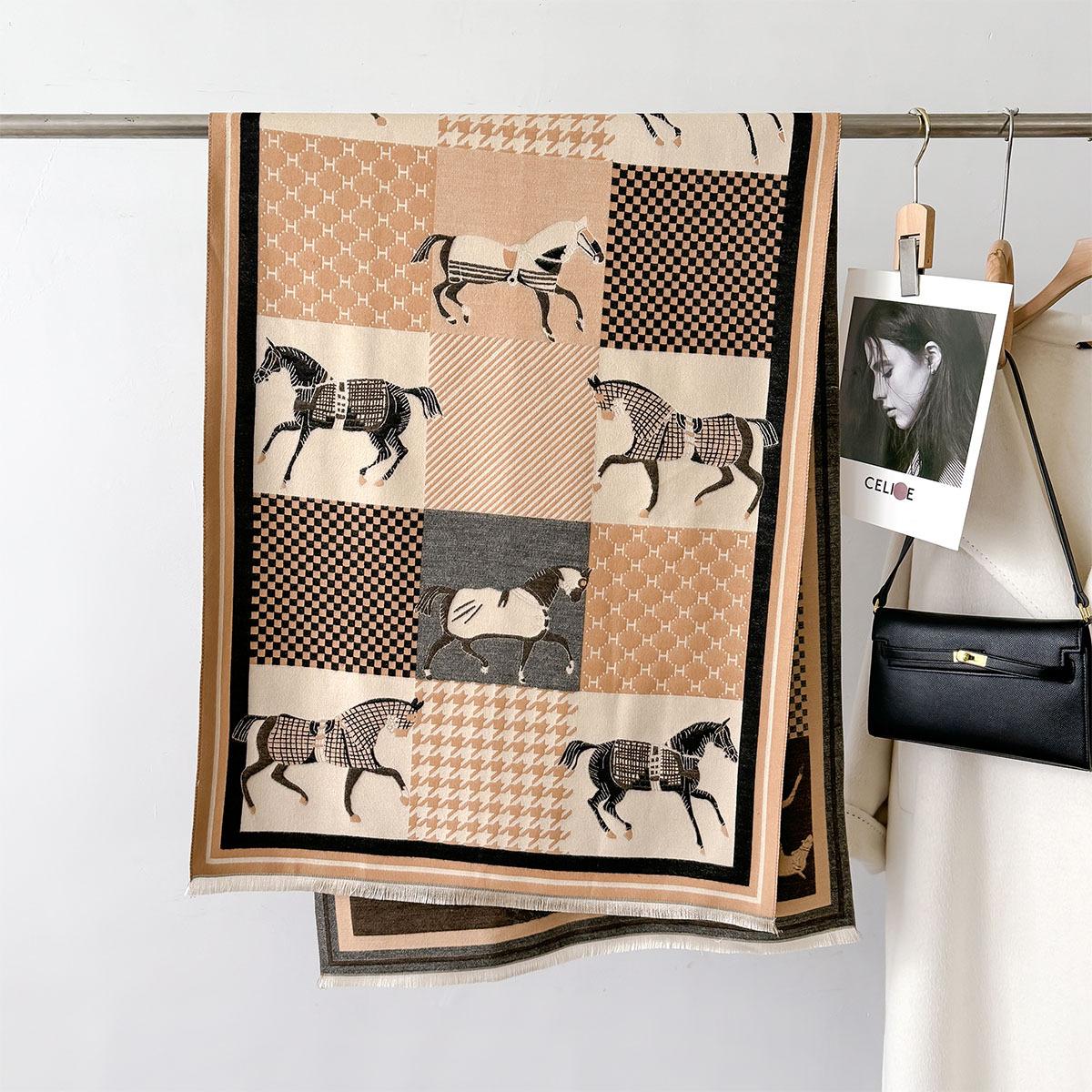 Warm Cashmere Soft Horse Head Print Scarf Women Shawl Pashmina Wraps Hijab And Wraps Female Echarpe Scarves Luxury One Size
Warm Cashmere Soft Horse Head Print Scarf Women Shawl Pashmina Wraps Hijab And Wraps Female Echarpe Scarves Luxury One Size