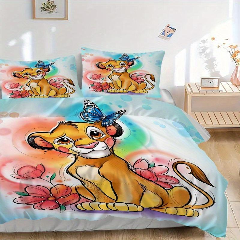 3pcs The Lion King Simba Printed Quilt Set - Includes 1 Quilt Cover and 2 Pillowcases, Machine Washable - Suitable for All Seasons.B090 135x200cm
3pcs The Lion King Simba Printed Quilt Set - Includes 1 Quilt Cover and 2 Pillowcases, Machine Washable - Suitable for All Seasons.B090 135x200cm
