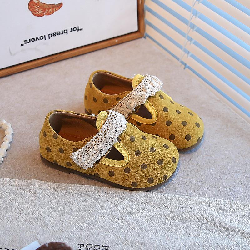 Кожаная обувь для девочек 2025 осень новая в горошек детская обувь принцессы мягкая подошва легкая на липучке кожаная обувь для маленьких девочек тренд 21
Кожаная обувь для девочек 2025 осень новая в горошек детская обувь принцессы мягкая подошва легкая на липучке кожаная обувь для маленьких девочек тренд 21