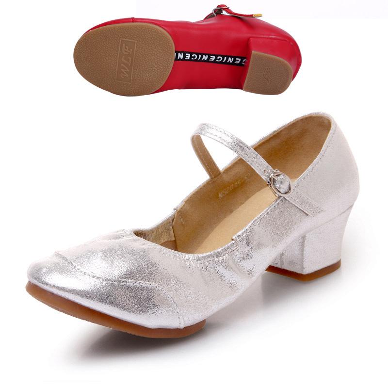 Кожаные туфли для латинских танцев женские взрослые мягкие подошвы танго стандартные танцевальные туфли современные туфли 41
Кожаные туфли для латинских танцев женские взрослые мягкие подошвы танго стандартные танцевальные туфли современные туфли 41