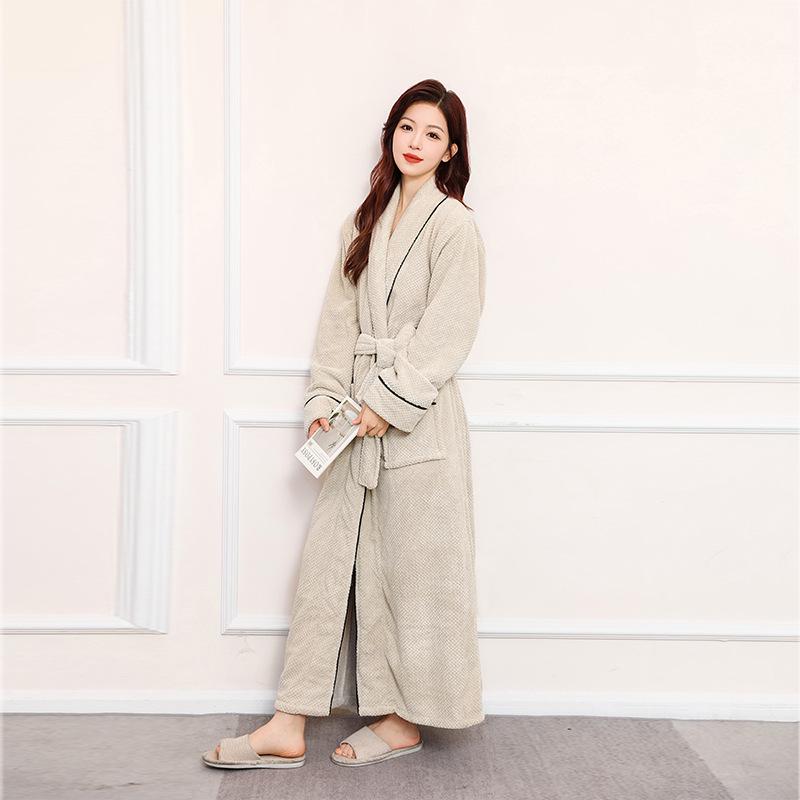 Warm, Thickened Coral Fleece Bathrobe: Extended Length & Plus Size Yukata for Couples - Cozy Women s Nightgown for Autumn and Winter
Warm, Thickened Coral Fleece Bathrobe: Extended Length & Plus Size Yukata for Couples - Cozy Women s Nightgown for Autumn and Winter