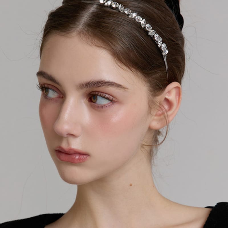 Жан Поль Кларисс Овальный Кристальный Ободок для Волос JP-24-503HB Silver
Жан Поль Кларисс Овальный Кристальный Ободок для Волос JP-24-503HB Silver