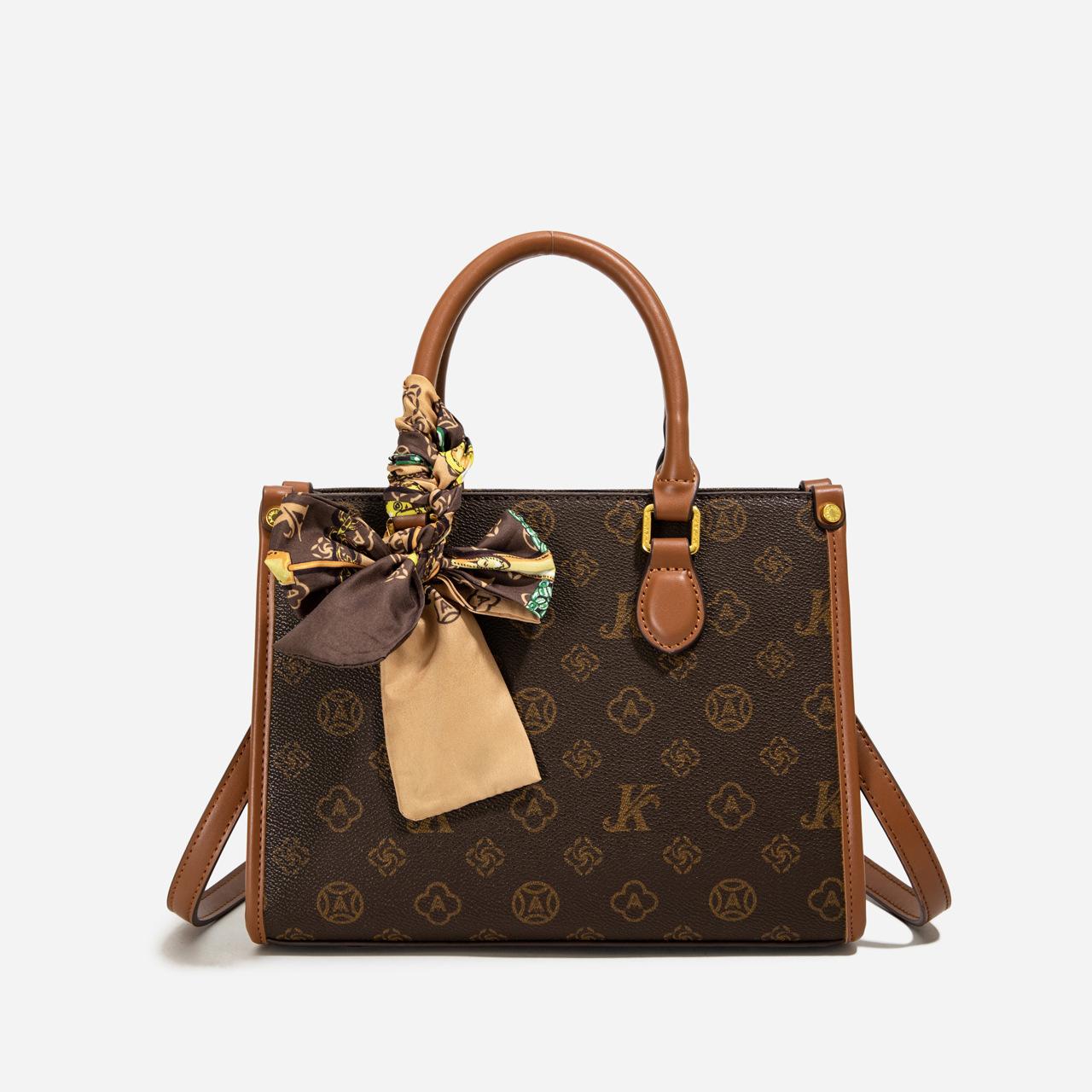 Bag women 2025 autumn and winter new high-end tote bag fashionable versatile portable shoulder messenger bag
Bag women 2025 autumn and winter new high-end tote bag fashionable versatile portable shoulder messenger bag