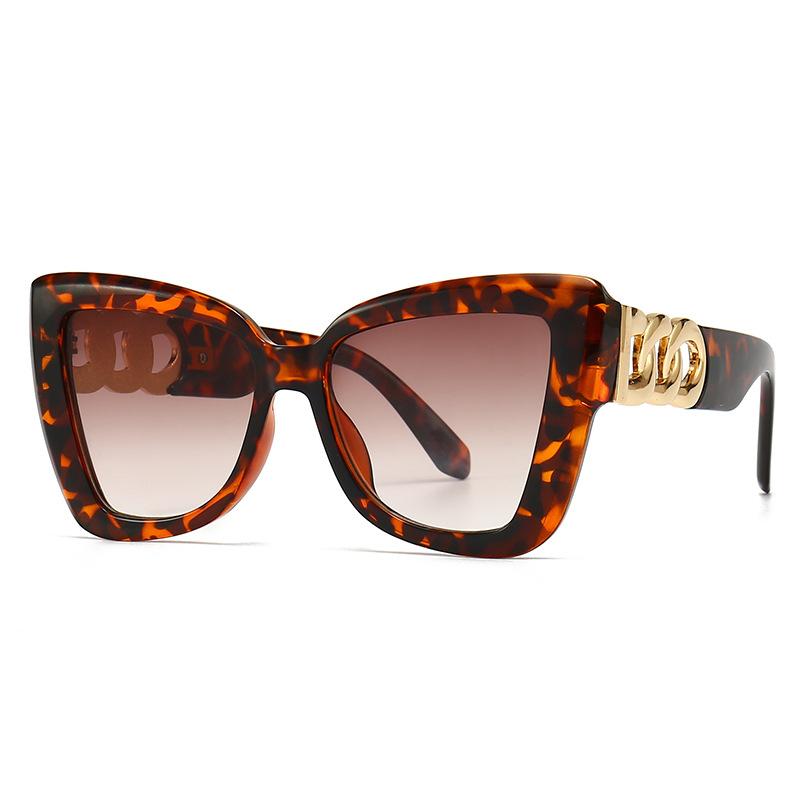 Luxury Brand Designer Butterfly Sunglasses Women For Men Fashion Vintage Travel Trending Big Frame Oversized Cat Eye Sun Glasses As the photo
Luxury Brand Designer Butterfly Sunglasses Women For Men Fashion Vintage Travel Trending Big Frame Oversized Cat Eye Sun Glasses As the photo