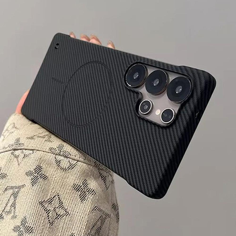 Ultra Thin Carbon Fiber Magnetic Phone Case For Samsung S26 S25 S24 S23 Ultra Plus Frameless Kevlar Texture Hard PC Armor Cover Galaxy S23 чорний
Ultra Thin Carbon Fiber Magnetic Phone Case For Samsung S26 S25 S24 S23 Ultra Plus Frameless Kevlar Texture Hard PC Armor Cover Galaxy S23 чорний