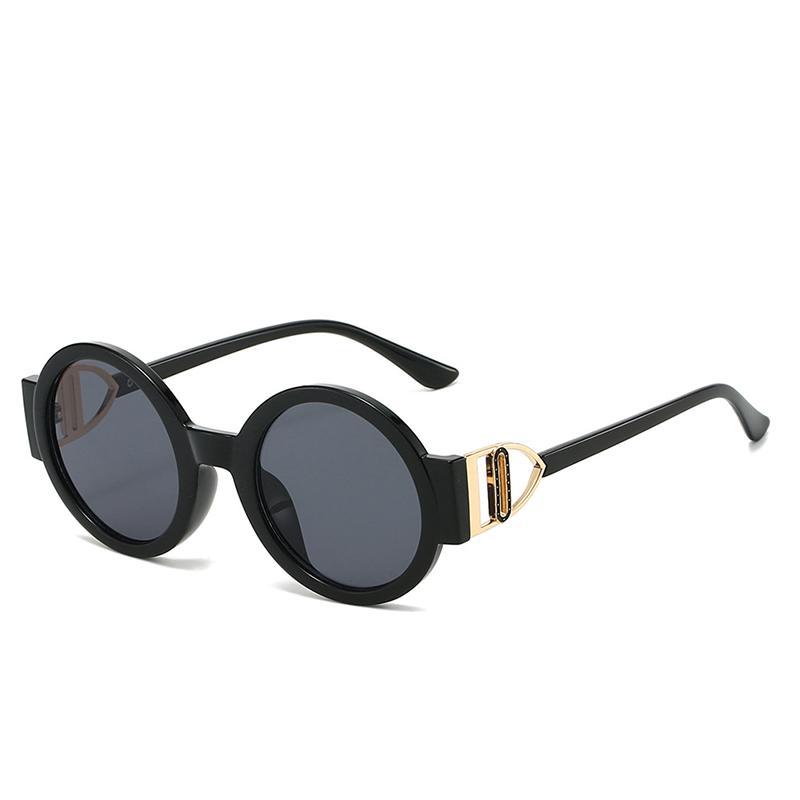 New Fashion Brand Luxury Designer Sunglasses Women 2026 Round Oversized Vintage Shades Glasses Summer Outdoor Travel Sunglasses
New Fashion Brand Luxury Designer Sunglasses Women 2026 Round Oversized Vintage Shades Glasses Summer Outdoor Travel Sunglasses