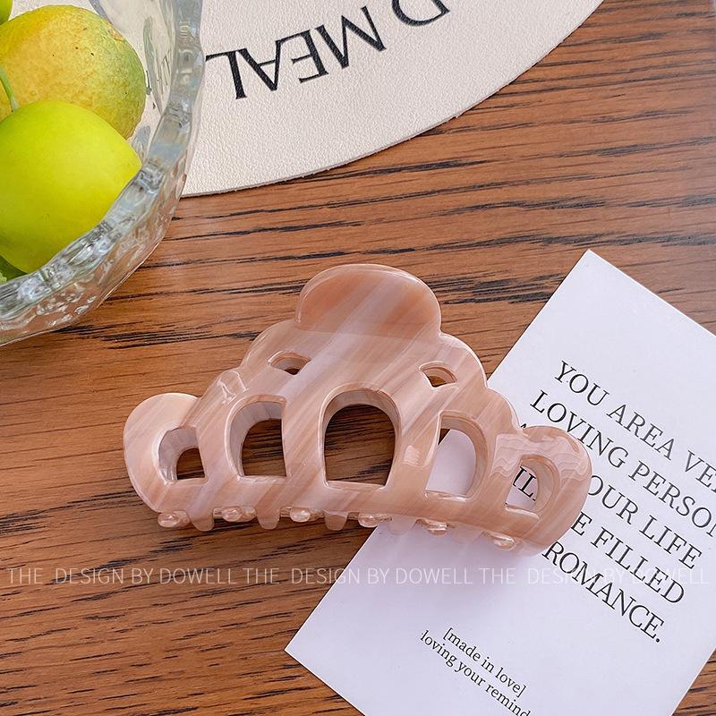 Korean Candy Fashionable Color Hair Claw Clip Large Size Ideal For Women Chic Brown9cm
Korean Candy Fashionable Color Hair Claw Clip Large Size Ideal For Women Chic Brown9cm