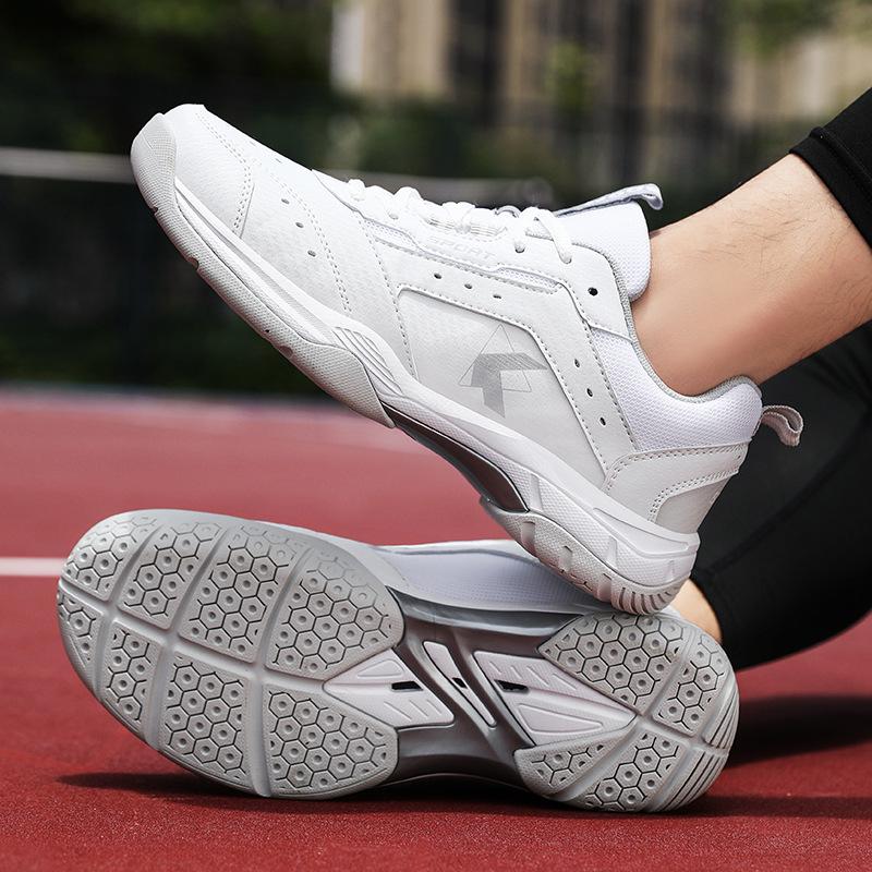 Professional tennis shoes non-slip and wear-resistant running sports shoes badminton shoes breathable new training sports shoes men 45
Professional tennis shoes non-slip and wear-resistant running sports shoes badminton shoes breathable new training sports shoes men 45