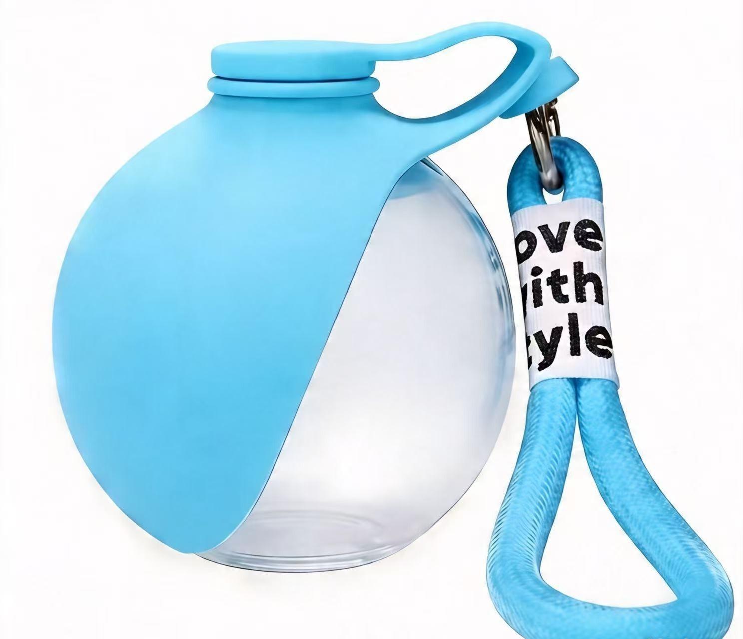 2-in-1 Dog Water Bottle Outdoor Walking Folding Portable Plastic Water Cup with Lanyard Hook Leakproof Dog Water Drink Bottle синий
2-in-1 Dog Water Bottle Outdoor Walking Folding Portable Plastic Water Cup with Lanyard Hook Leakproof Dog Water Drink Bottle синий