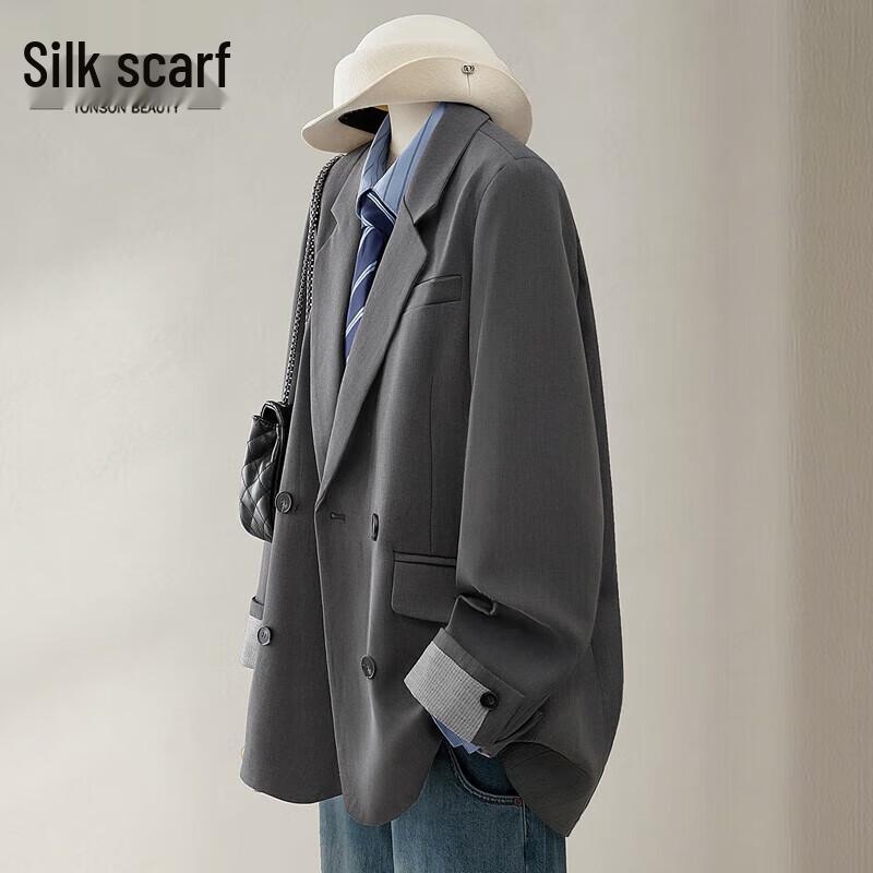 Women s Loose Fit Double-Breasted Blazer L
Women s Loose Fit Double-Breasted Blazer L