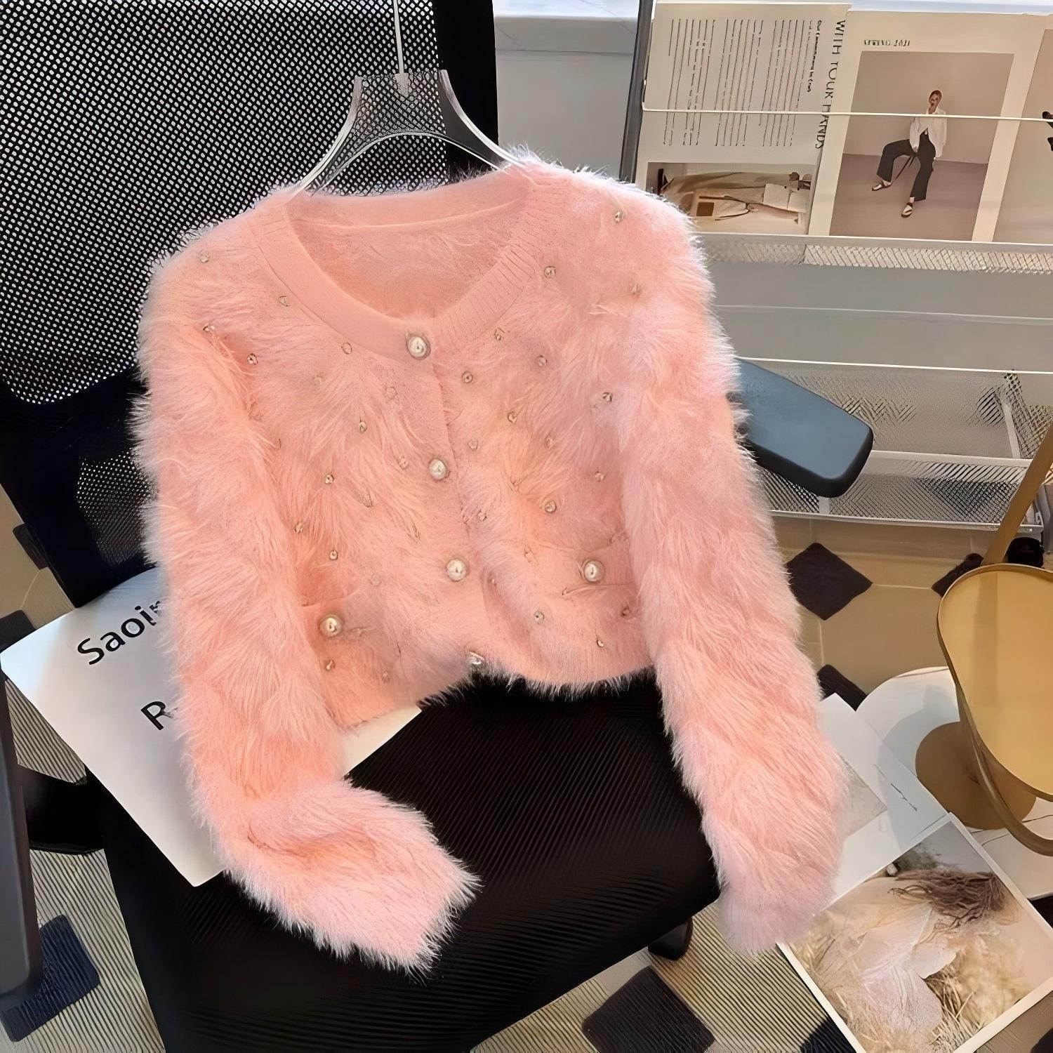 Модный свитер из искусственной норки с бусинами, женский вязаный кардиган на осень-зиму, с длинным рукавом, короткий, свободный трикотаж, женские топы XL
Модный свитер из искусственной норки с бусинами, женский вязаный кардиган на осень-зиму, с длинным рукавом, короткий, свободный трикотаж, женские топы XL