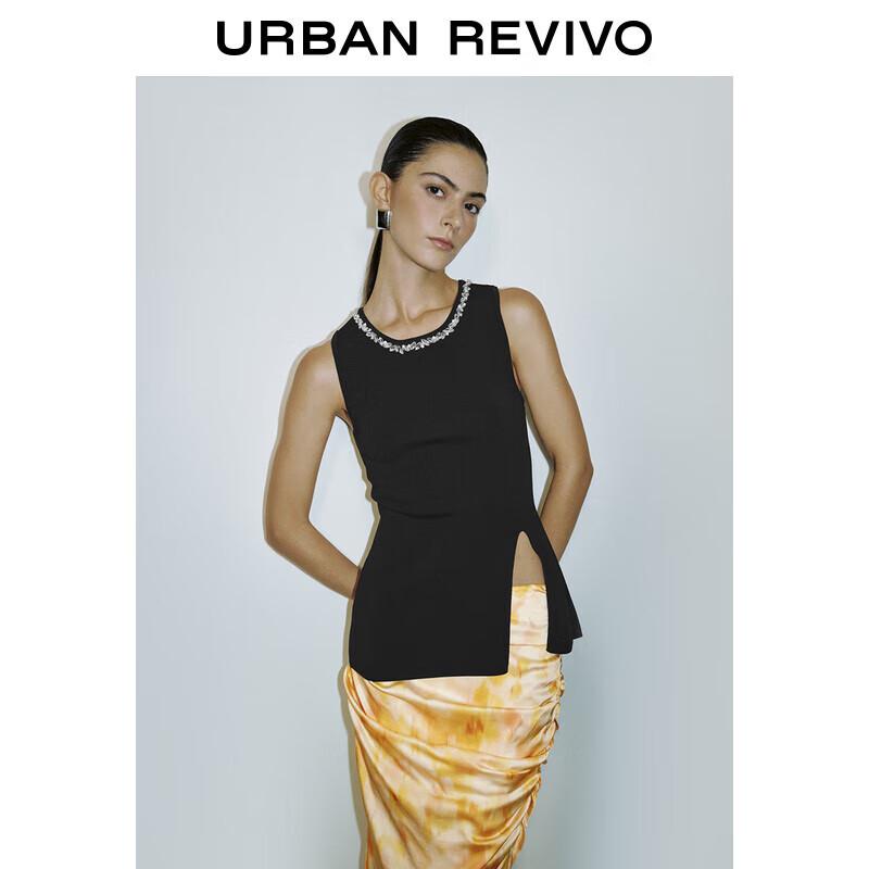 Женский трикотажный топ без рукавов, украшенный стразами UR S
Женский трикотажный топ без рукавов, украшенный стразами UR S