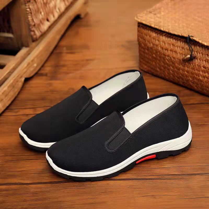 Тканевые туфли мужские бархатные утолщенные однопедальные черные рабочие туфли Guochao удобные универсальные хлопковые туфли старые Пекинские тканевые туфли 37
Тканевые туфли мужские бархатные утолщенные однопедальные черные рабочие туфли Guochao удобные универсальные хлопковые туфли старые Пекинские тканевые туфли 37