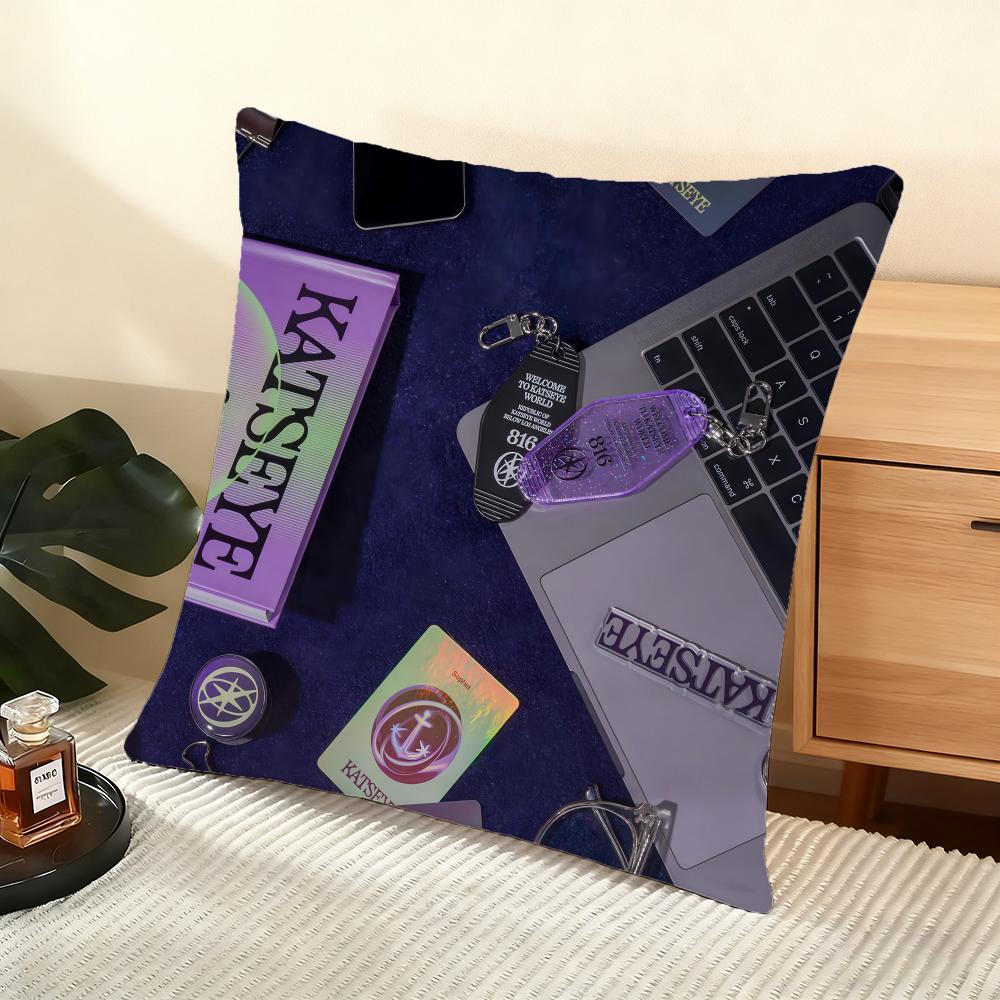 Cushion Cover Silky Short Plush Home Sofa Cushion Cover - Invisible Zipper Home Decoration Hot Girls K-KatSeye Group 30cmx30cm
Cushion Cover Silky Short Plush Home Sofa Cushion Cover - Invisible Zipper Home Decoration Hot Girls K-KatSeye Group 30cmx30cm